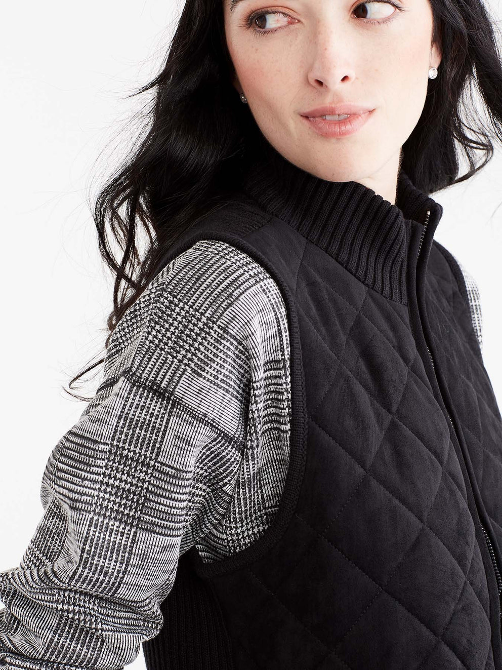 Quilted Front Zip Vest Color Black
