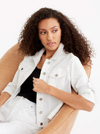 Cropped Coolmax Trucker Jacket Color Soft White