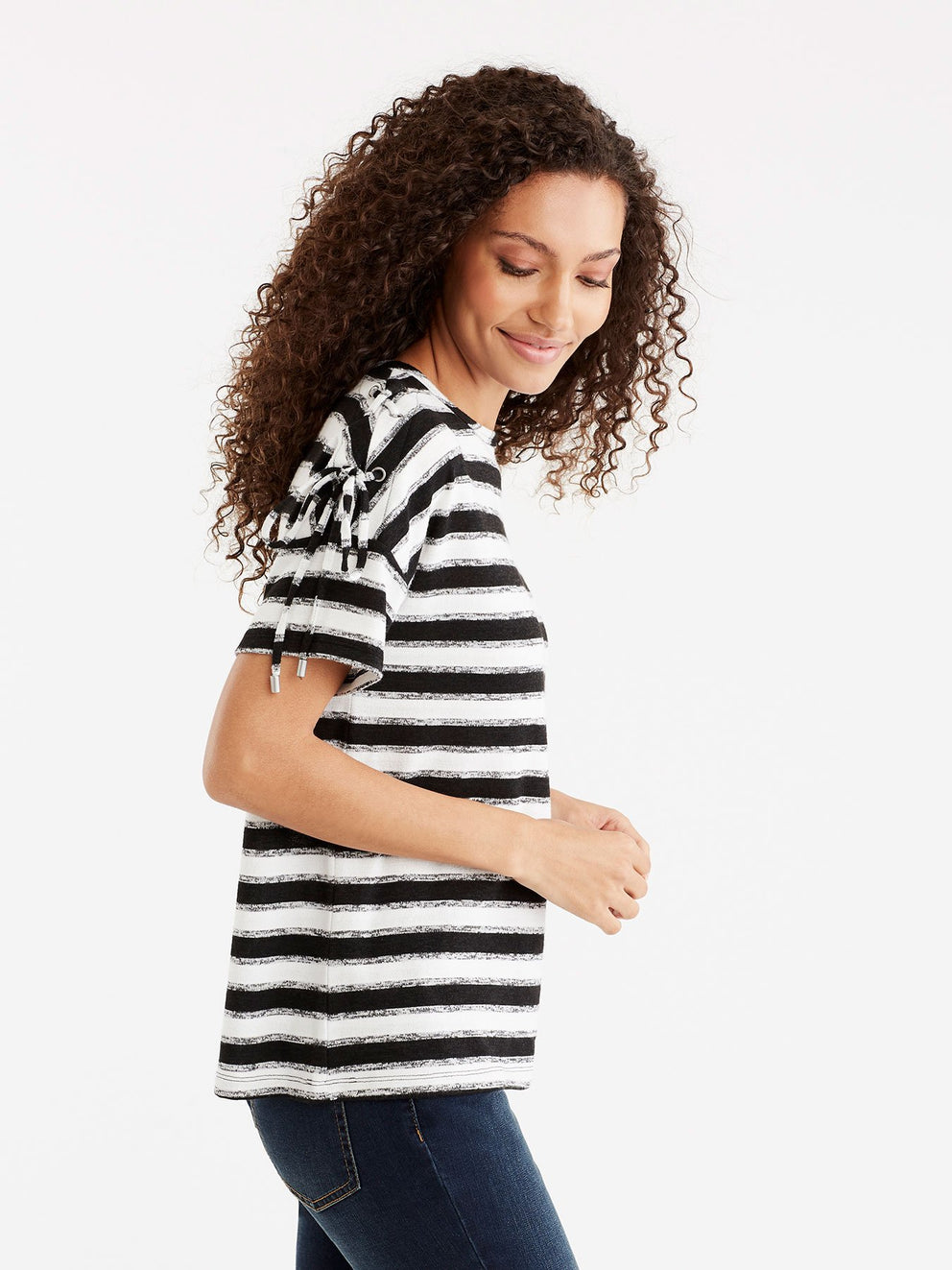 Laced Shoulder Tee Color Black Ivory