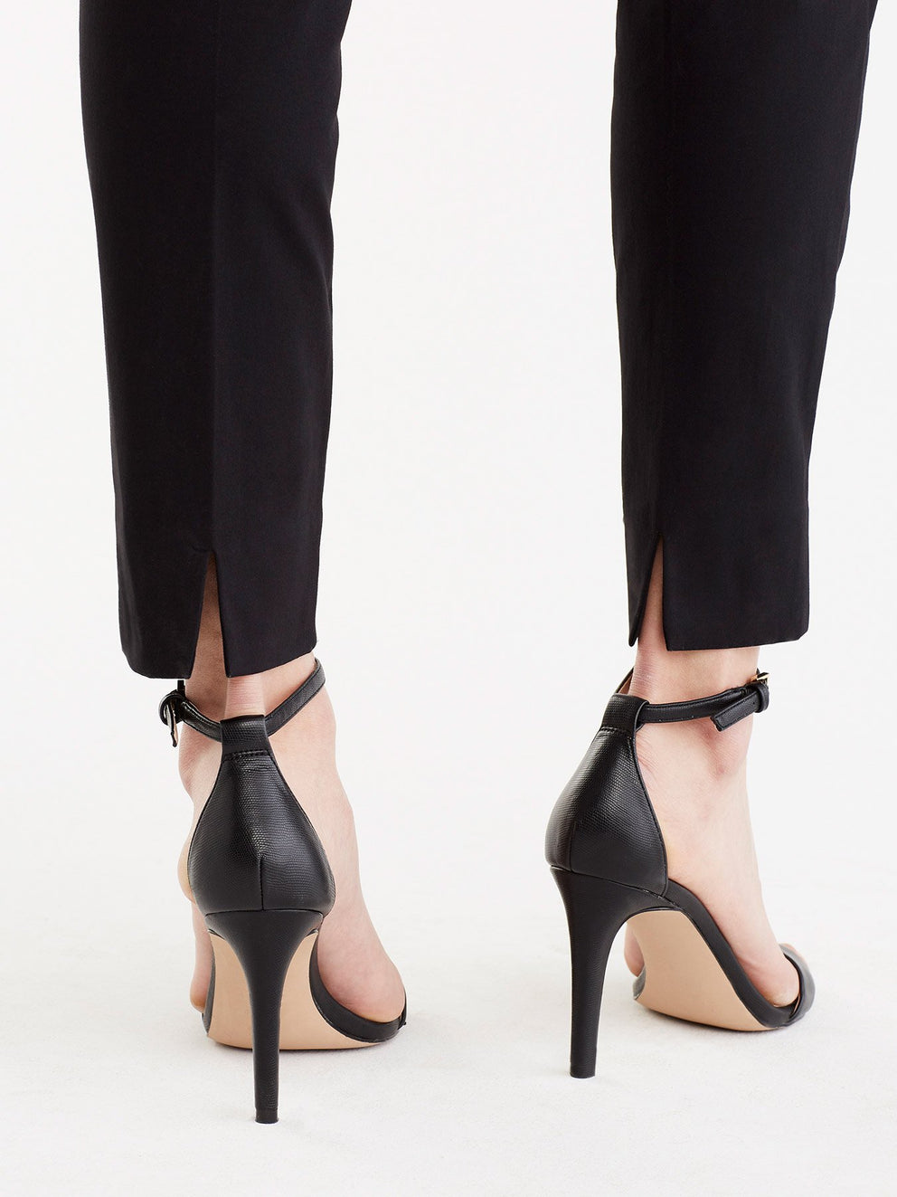 Grace Back Slit Ankle Pant Color Black