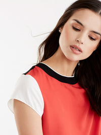 Ribbed Neck Colorblock Tee Color Persimmon